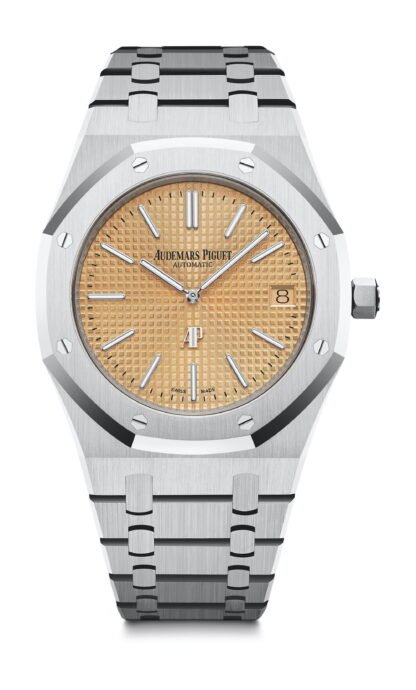 Audemars Piguet Royal Oak “Jumbo” Extra-Thin Gold