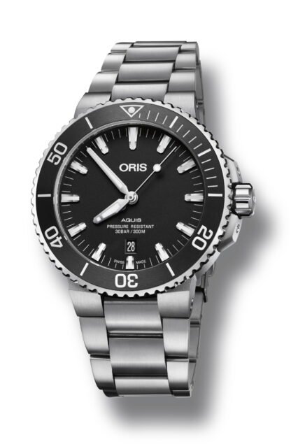 Oris Aquis Date Black
