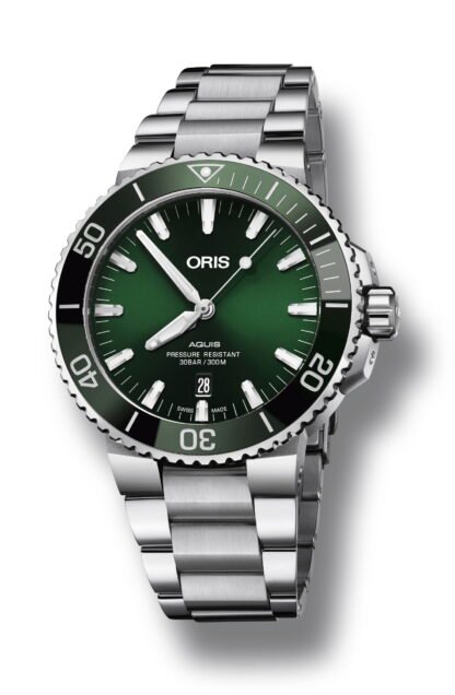 Oris Aquis Date Green