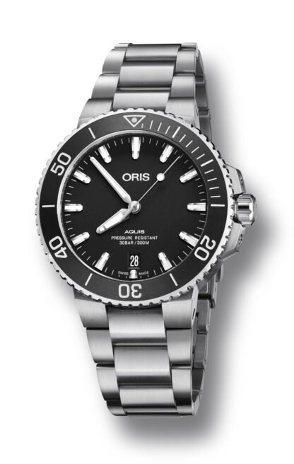 Oris Aquis Date Black