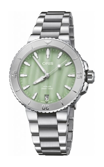 Oris Aquis Date Green