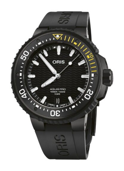 Oris Aquispro Date Calibre 400 Black