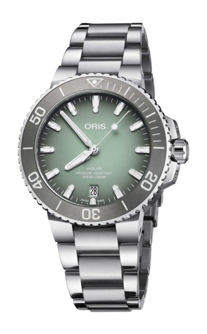 Oris Aquis Date Green